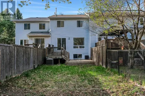 31 Ipswich Terrace Ottawa ON K2K 2R5