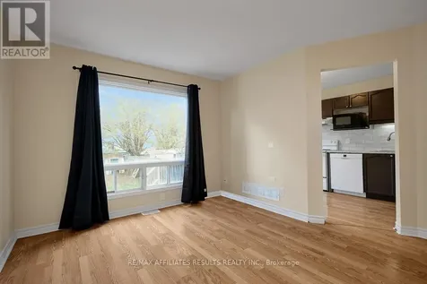 31 Ipswich Terrace Ottawa ON K2K 2R5
