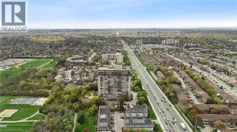880 Dundas Street West Mississauga ON L5C 4H3