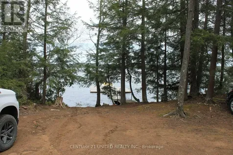 812 Island 8 Catchacoma Lake Trent Lakes ON K0L 1J0