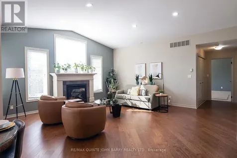 4 Hickory Court Brighton ON K0K 1H0