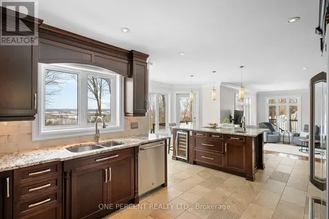 975 Fieldown Street Ottawa ON K4C 1B9