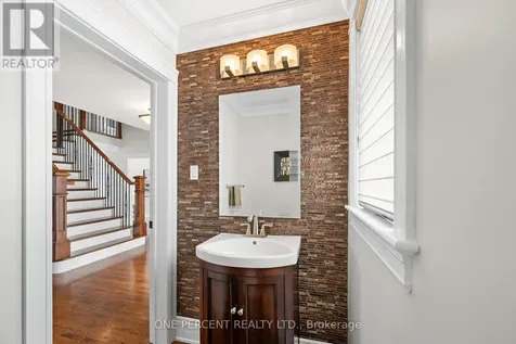 975 Fieldown Street Ottawa ON K4C 1B9
