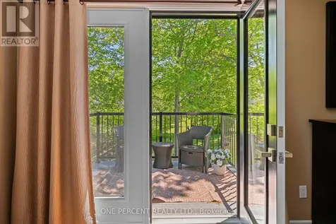 975 Fieldown Street Ottawa ON K4C 1B9
