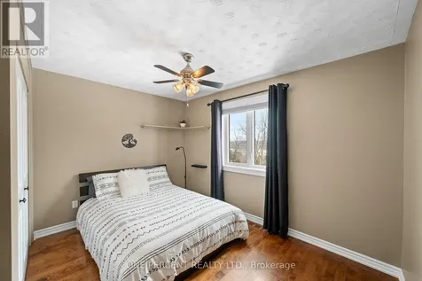 975 Fieldown Street Ottawa ON K4C 1B9