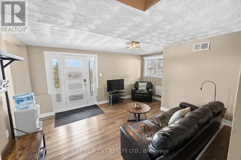 975 Fieldown Street Ottawa ON K4C 1B9