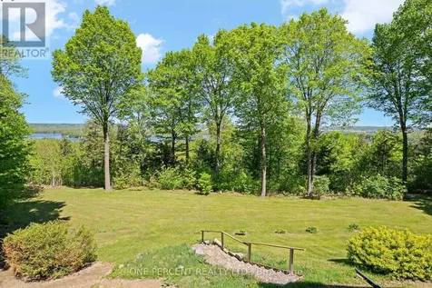 975 Fieldown Street Ottawa ON K4C 1B9