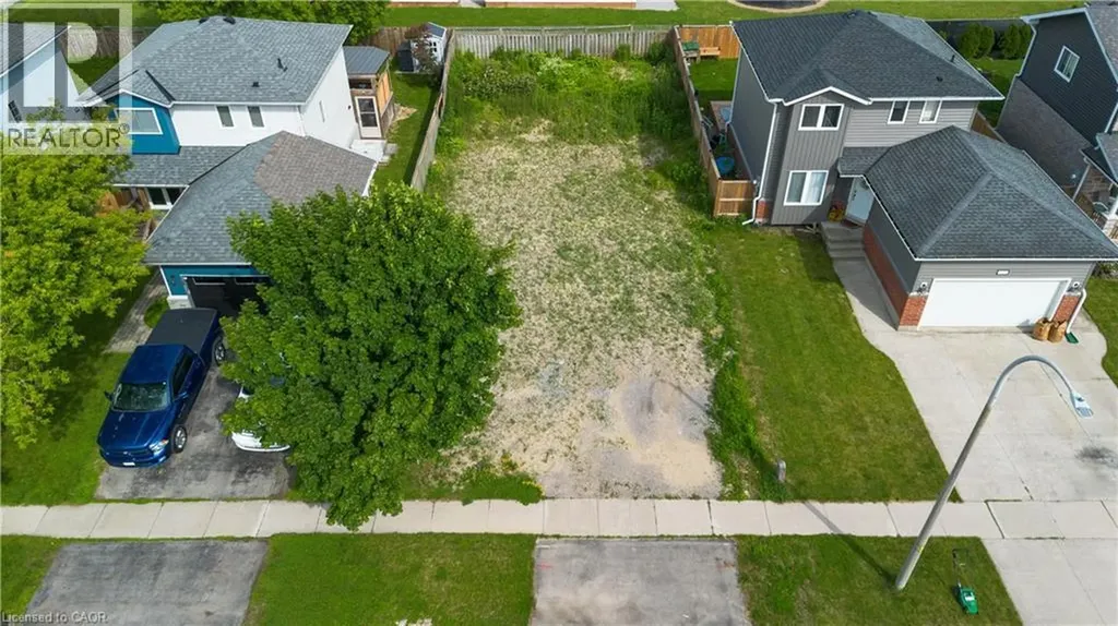 233 Kinross Street Caledonia ON N3W 2K5