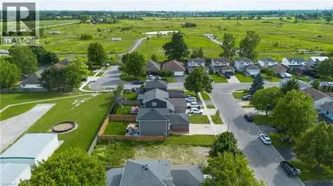 233 Kinross Street Caledonia ON N3W 2K5