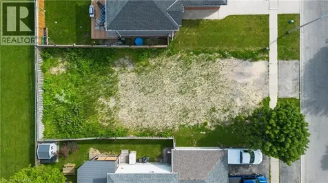233 Kinross Street Caledonia ON N3W 2K5