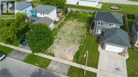 233 Kinross Street Caledonia ON N3W 2K5