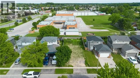 233 Kinross Street Caledonia ON N3W 2K5