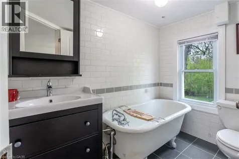 1539 Brock Road Flamborough ON L9H 5E4