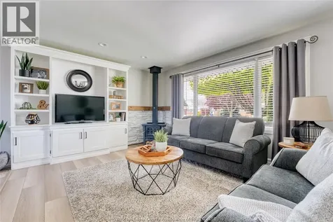 112 Danforth Avenue Leamington ON N8H 2R2