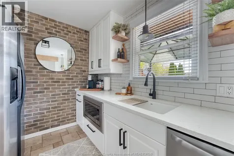 112 Danforth Avenue Leamington ON N8H 2R2