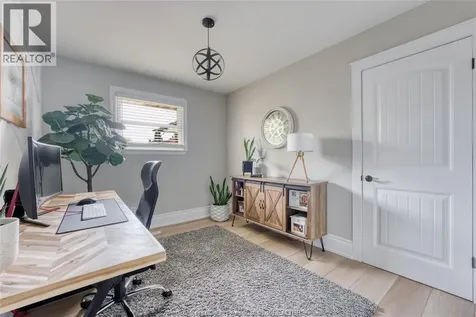 112 Danforth Avenue Leamington ON N8H 2R2
