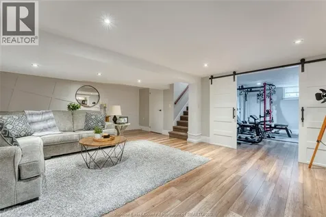 112 Danforth Avenue Leamington ON N8H 2R2