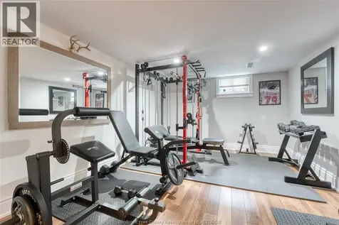112 Danforth Avenue Leamington ON N8H 2R2
