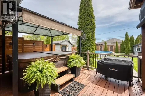 112 Danforth Avenue Leamington ON N8H 2R2