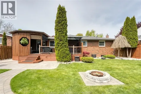 112 Danforth Avenue Leamington ON N8H 2R2