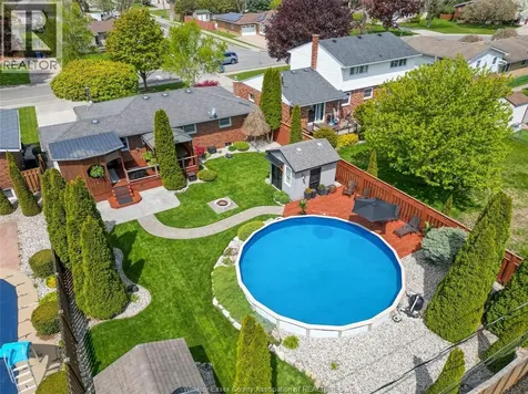112 Danforth Avenue Leamington ON N8H 2R2