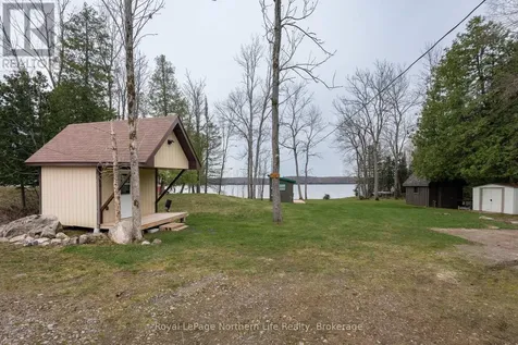2 Cedar Lane Bonfield ON P0H 1E0