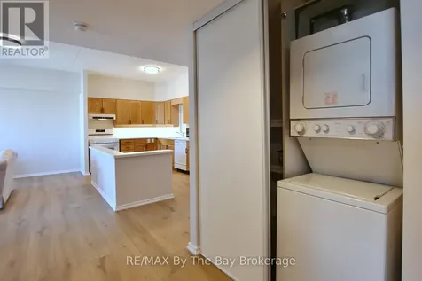 49 Raglan Street Collingwood ON L9Y 4X1