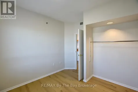 49 Raglan Street Collingwood ON L9Y 4X1
