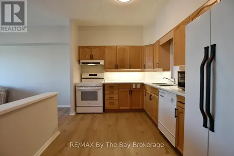 49 Raglan Street Collingwood ON L9Y 4X1