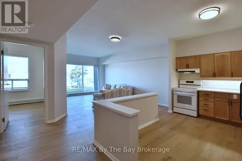 49 Raglan Street Collingwood ON L9Y 4X1