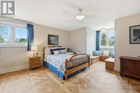 6423 Chelsea Road Burlington ON L7P 0M8