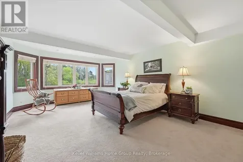 6423 Chelsea Road Burlington ON L7P 0M8
