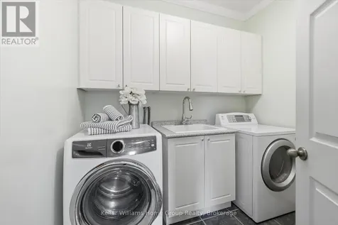 6423 Chelsea Road Burlington ON L7P 0M8