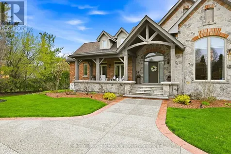 6423 Chelsea Road Burlington ON L7P 0M8