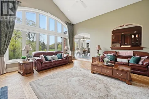 6423 Chelsea Road Burlington ON L7P 0M8