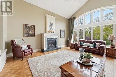 6423 Chelsea Road Burlington ON L7P 0M8
