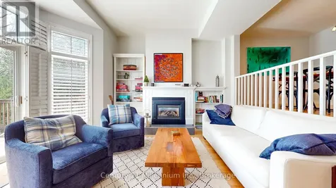 36 Lighthouse Lane East Collingwood ON L9Y 5C8