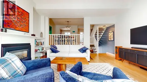 36 Lighthouse Lane East Collingwood ON L9Y 5C8