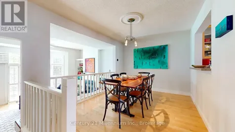 36 Lighthouse Lane East Collingwood ON L9Y 5C8