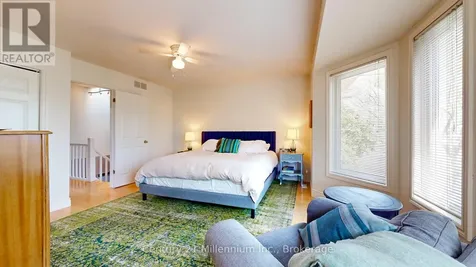 36 Lighthouse Lane East Collingwood ON L9Y 5C8