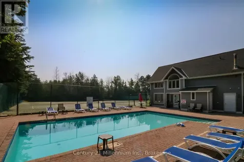 36 Lighthouse Lane East Collingwood ON L9Y 5C8