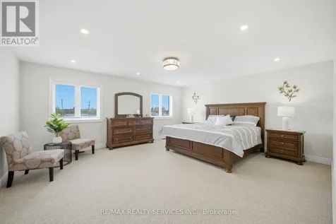 152 Newhouse Boulevard Caledon ON L7C 4E1