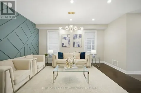 152 Newhouse Boulevard Caledon ON L7C 4E1