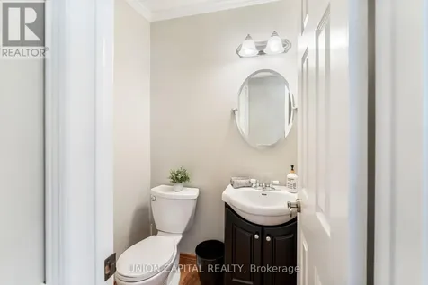 37 Carmody Lane Uxbridge ON L9P 1A5