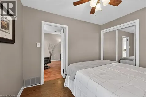 190 Campbell Avenue Hamilton ON L8H 2G3