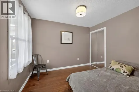 190 Campbell Avenue Hamilton ON L8H 2G3