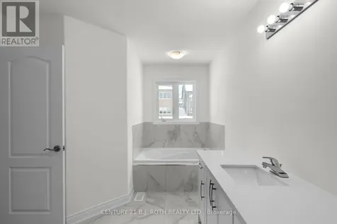 2974 Monarch Drive Orillia ON L3V 8M8