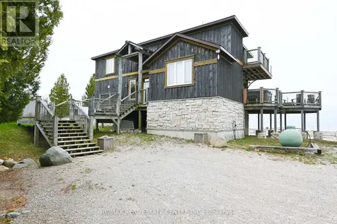 796 Dorcas Bay Road Northern Bruce Peninsula ON N0H 2R0