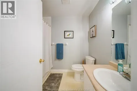 1655 Grand Marais Road West Windsor ON N9E 4W4
