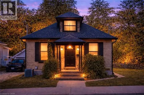 2 Esson Street Kitchener ON N2M 2T9